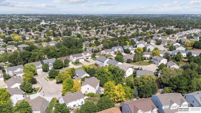 16147 U Circle, Omaha, NE 68135