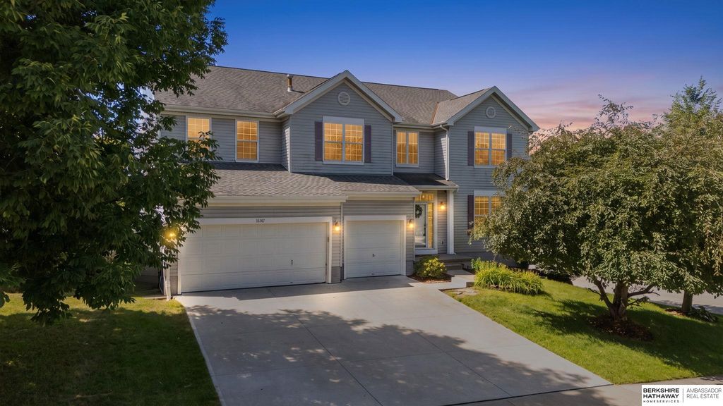 16147 U Circle, Omaha, NE 68135