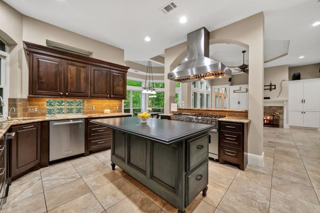 7807 Misty Cove Court, Humble, TX 77346