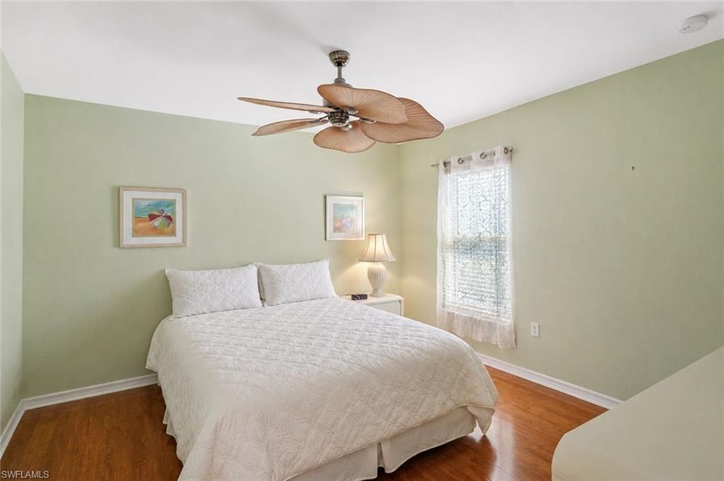 Image 21 of property listing at 2506 Greendale PL, Cape Coral, FL 33991