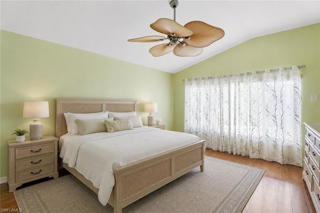 Image 25 of property listing at 2506 Greendale PL, Cape Coral, FL 33991