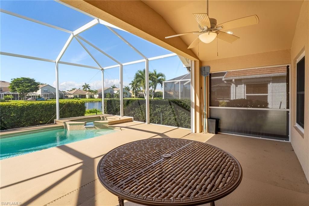Image 32 of property listing at 2506 Greendale PL, Cape Coral, FL 33991