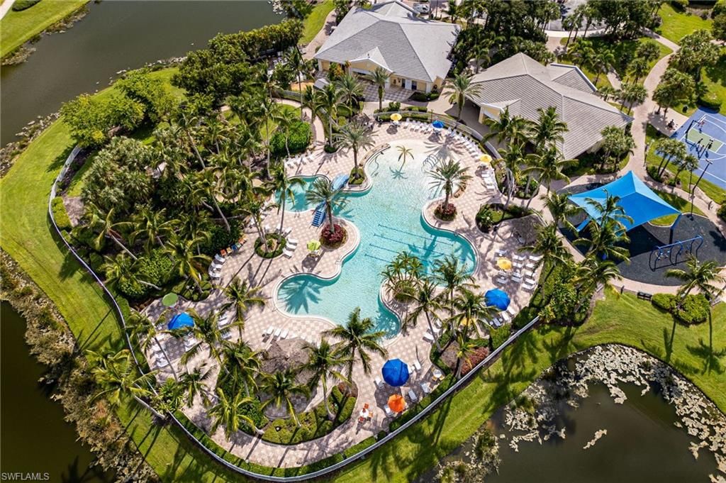 Image 40 of property listing at 2506 Greendale PL, Cape Coral, FL 33991