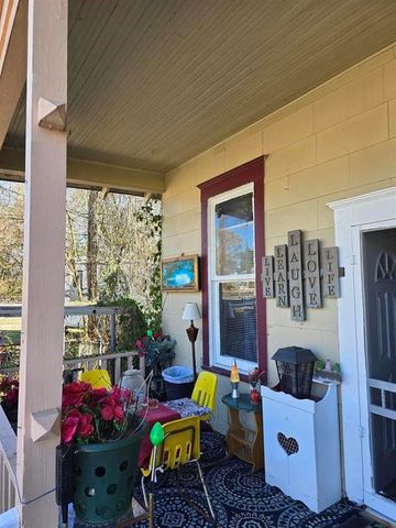 899 Cartwright Street, Beaumont, TX 77701