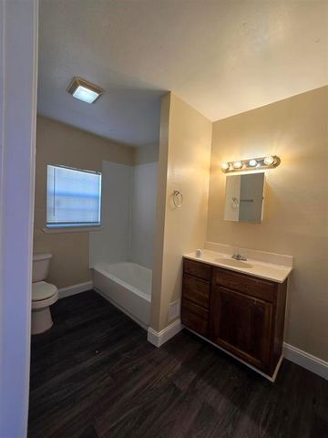 899 Cartwright Street, Beaumont, TX 77701