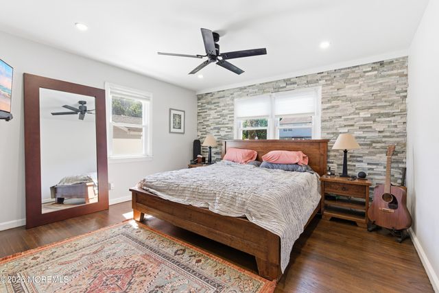 18 Maurice Avenue, Holmdel, NJ 07733