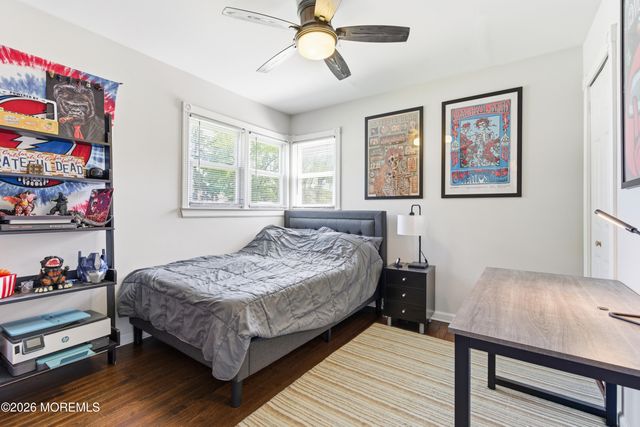 18 Maurice Avenue, Holmdel, NJ 07733