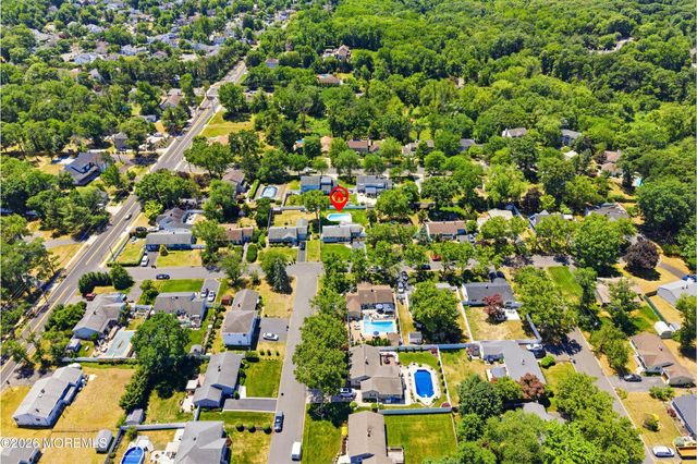 18 Maurice Avenue, Holmdel, NJ 07733