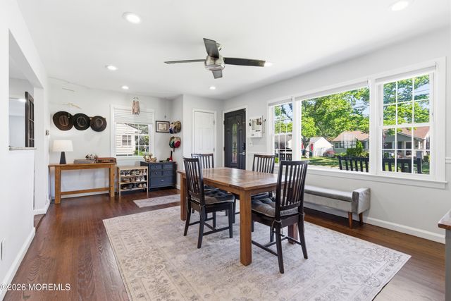 18 Maurice Avenue, Holmdel, NJ 07733