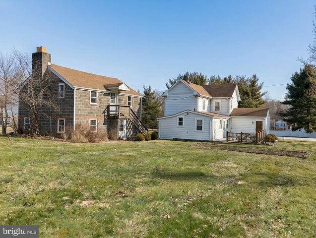 7816 DERWOOD ST, Rockville, MD 20855