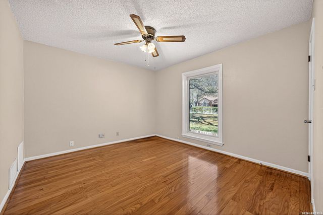 13703 Hunters Hawk, San Antonio, TX 78230