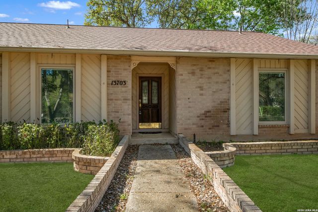 13703 Hunters Hawk, San Antonio, TX 78230