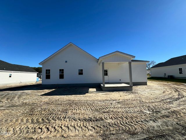 107 Sagewood Drive, Dudley, NC 28333