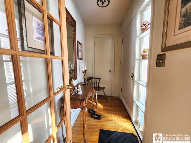 8 Lafayette Avenue, Dunkirk, NY 14048