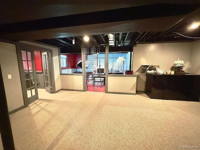 54888 Ridgeview Drive, Shelby Twp, MI 48316