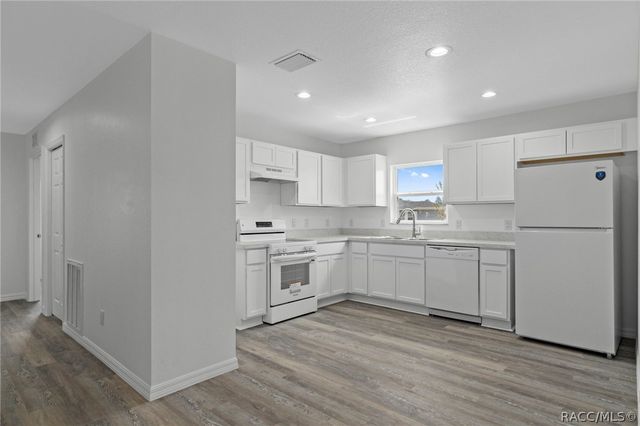2159 W Nicholas Shane Drive, Dunnellon, FL 34434
