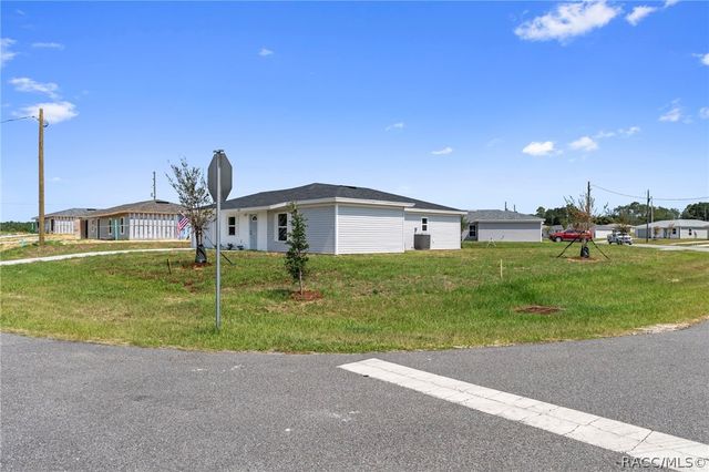 2159 W Nicholas Shane Drive, Dunnellon, FL 34434