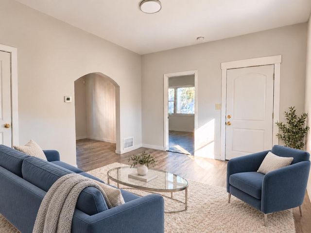 3001 Sheridan Avenue N, Minneapolis, MN 55411