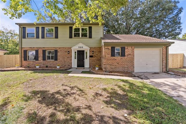 528 Woodlake Rd RD, Virginia Beach, VA 23452