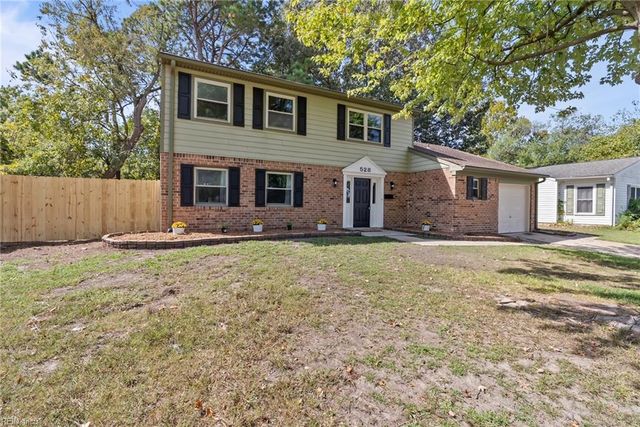 528 Woodlake Rd RD, Virginia Beach, VA 23452