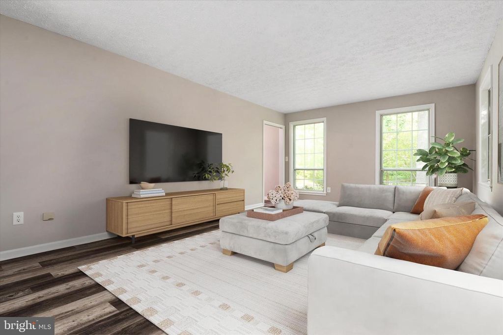 Image 12 of property listing at 1647 HOMEWOOD RD, Annapolis, MD 21409