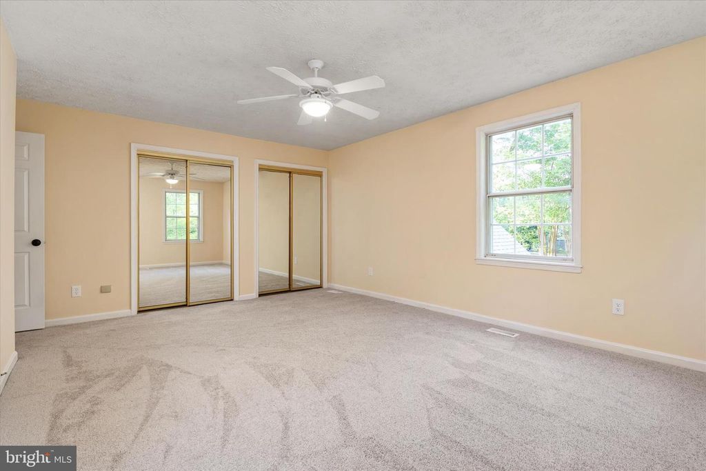 Image 18 of property listing at 1647 HOMEWOOD RD, Annapolis, MD 21409