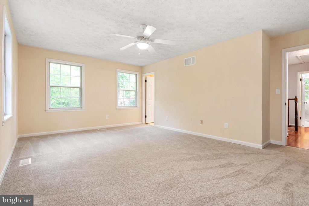 Image 20 of property listing at 1647 HOMEWOOD RD, Annapolis, MD 21409