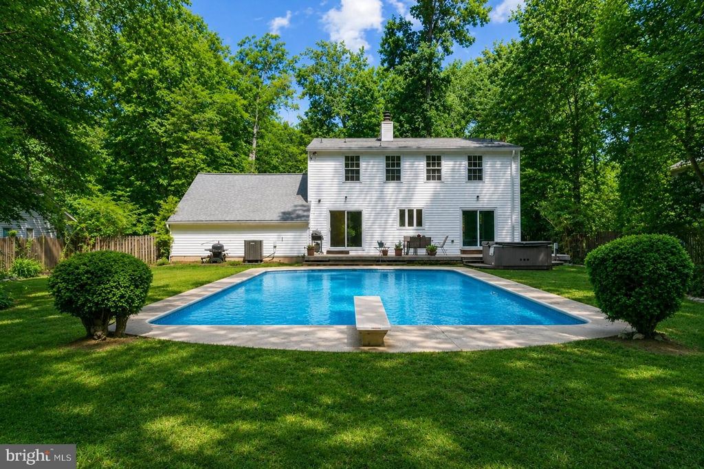 Image 34 of property listing at 1647 HOMEWOOD RD, Annapolis, MD 21409