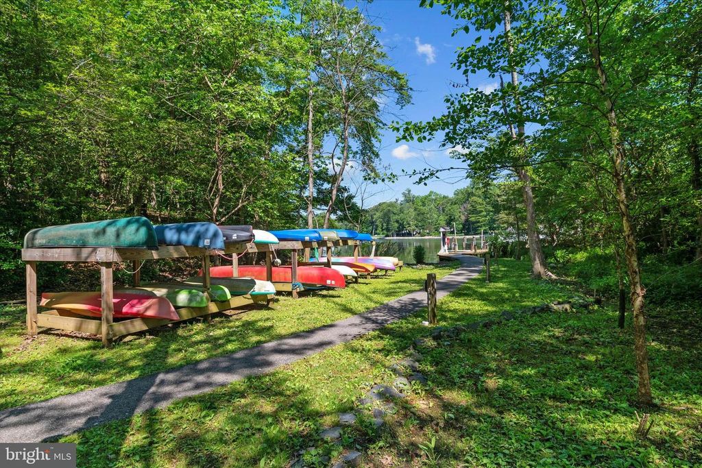 Image 36 of property listing at 1647 HOMEWOOD RD, Annapolis, MD 21409