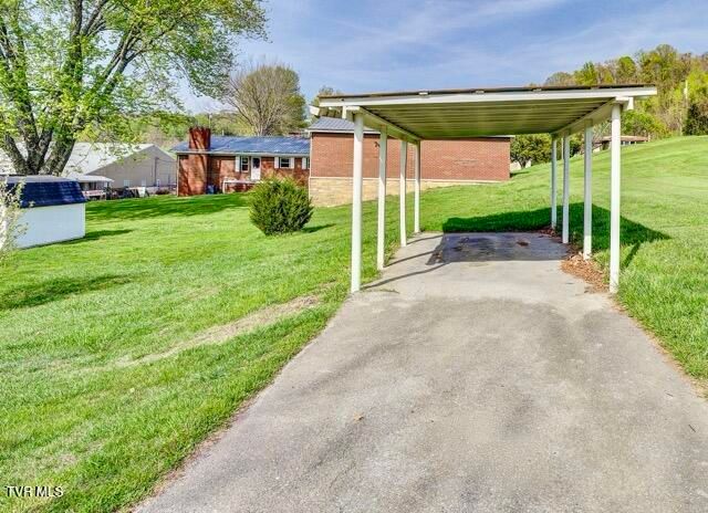 1427 Highway 93, Fall Branch, TN 37656