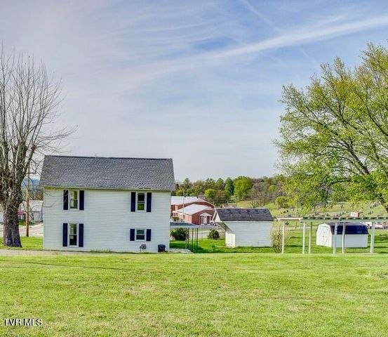 1427 Highway 93, Fall Branch, TN 37656