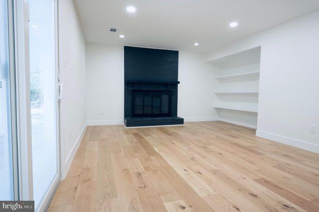 12453 WENDELL HOLMES RD, Herndon, VA 20171