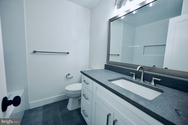 12453 WENDELL HOLMES RD, Herndon, VA 20171