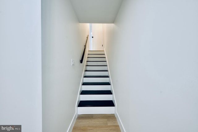 12453 WENDELL HOLMES RD, Herndon, VA 20171