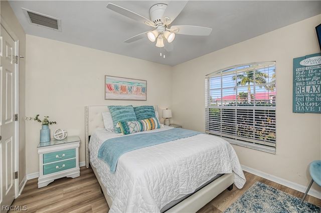 1814 SW 22nd TER, Cape Coral, FL 33991