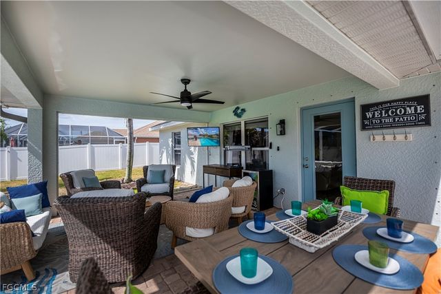 1814 SW 22nd TER, Cape Coral, FL 33991