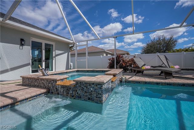 1814 SW 22nd TER, Cape Coral, FL 33991