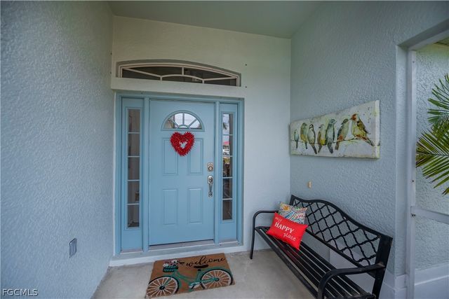 1814 SW 22nd TER, Cape Coral, FL 33991