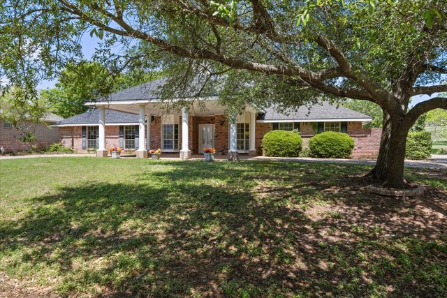 6414 Buena Vista Drive, Granbury, TX 76049