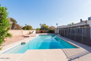 320 E ELLIS Drive, Tempe, AZ 85282