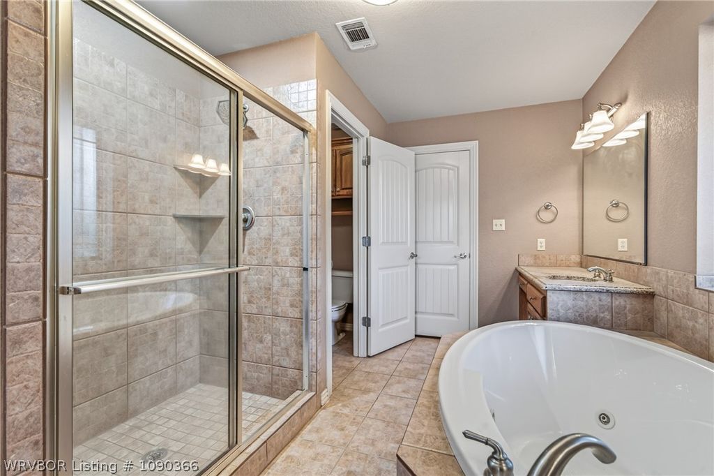 2710 Parkway Lane 2710 Parkway Lane