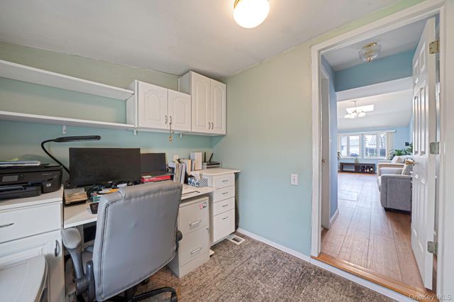 3114 Connecticut Avenue, Medford, NY 11763