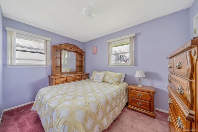 3114 Connecticut Avenue, Medford, NY 11763