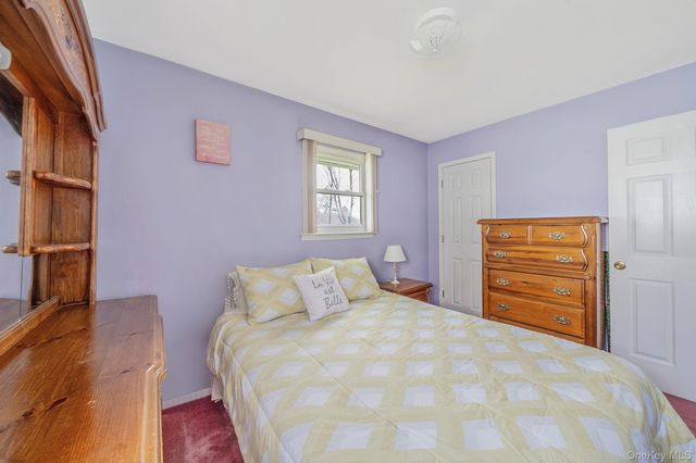 3114 Connecticut Avenue, Medford, NY 11763