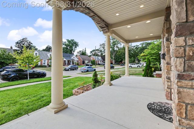 546 Nightingale Street, Dearborn, MI 48128