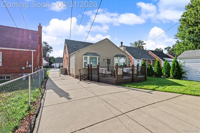 546 Nightingale Street, Dearborn, MI 48128