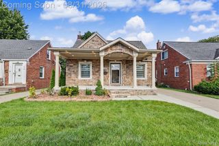 546 Nightingale Street, Dearborn, MI 48128