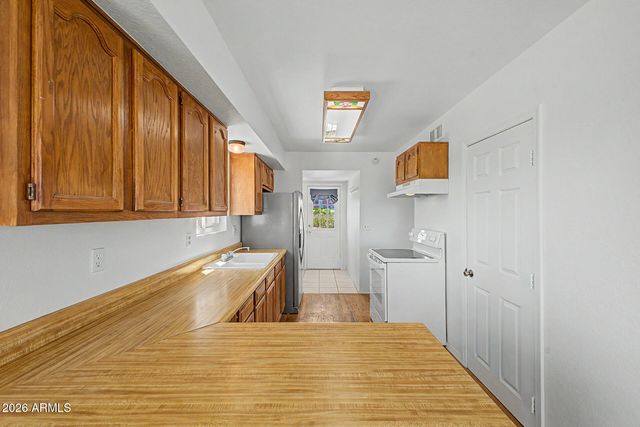 460 N PAPAGO Place, Tombstone, AZ 85638