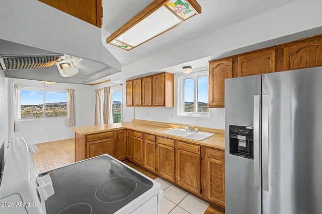 460 N PAPAGO Place, Tombstone, AZ 85638