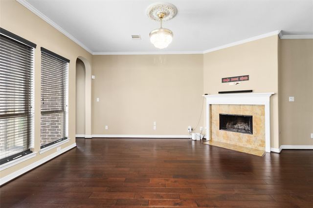 2102 Rolling Fog Drive, Pearland, TX 77584